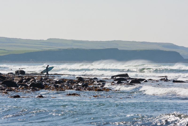 13882492_l.jpg (surfing rosses point) 13882492_l.jpg (surfing rosses point)